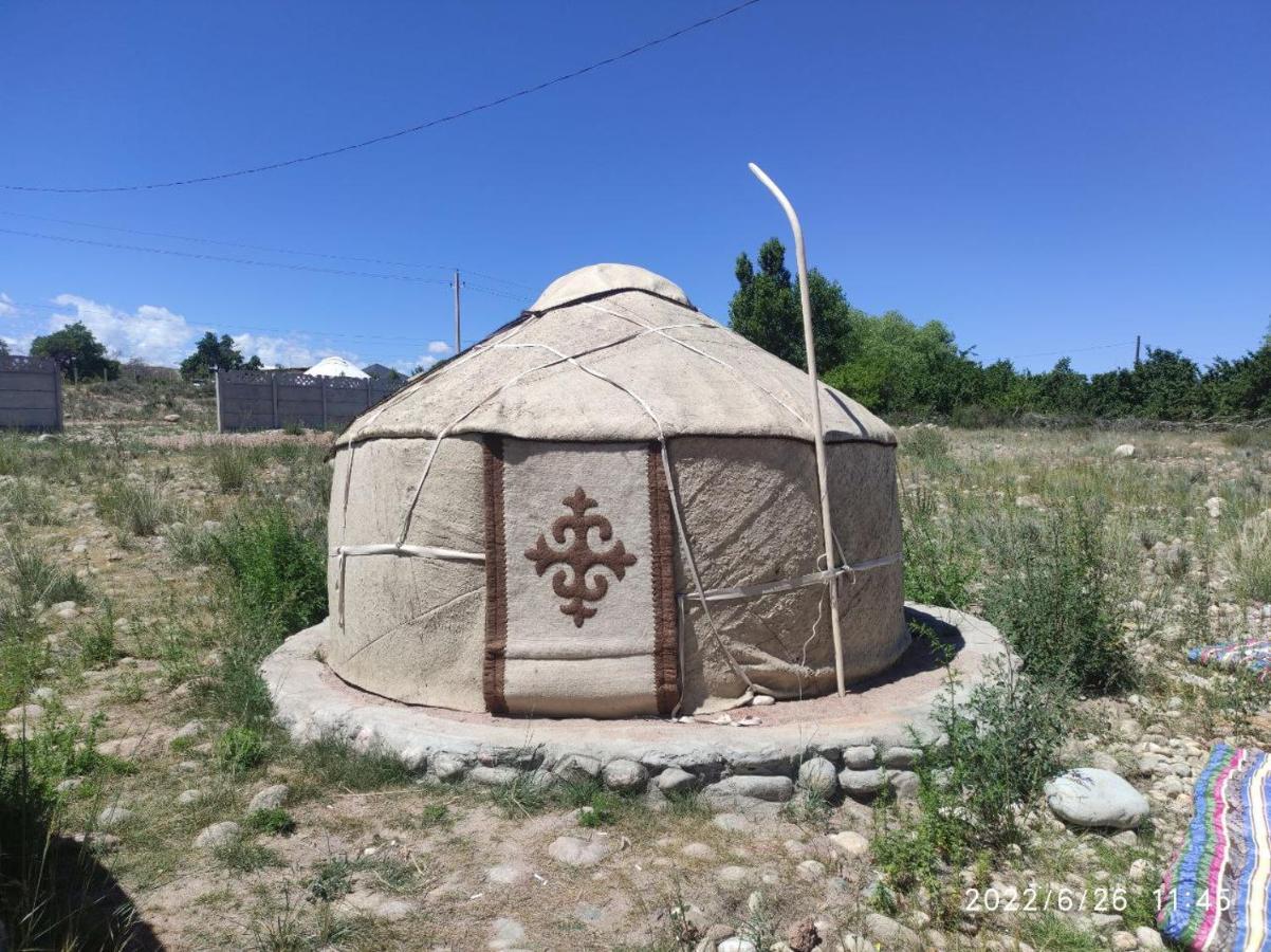 Guest House And Yurt Camp "Ailuu" Tong Exterior foto
